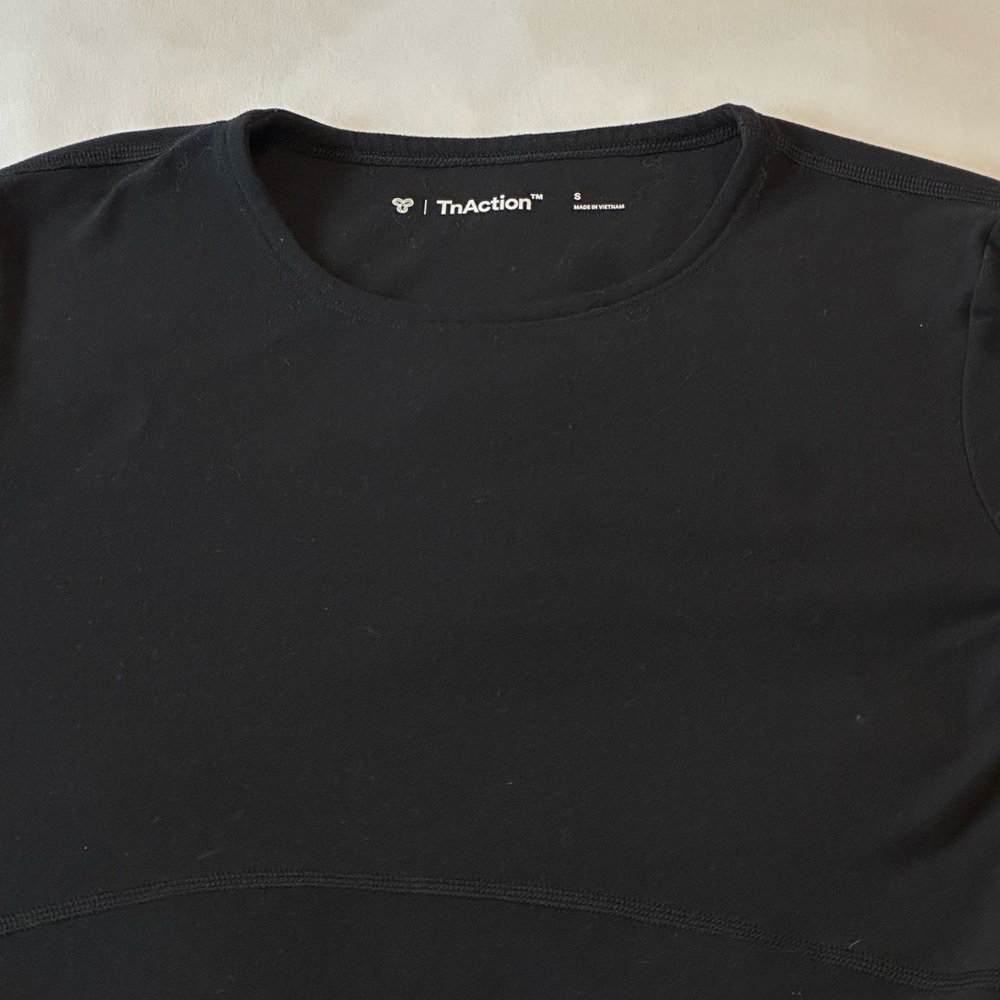 TNAction Butter Black Long Sleeve Top